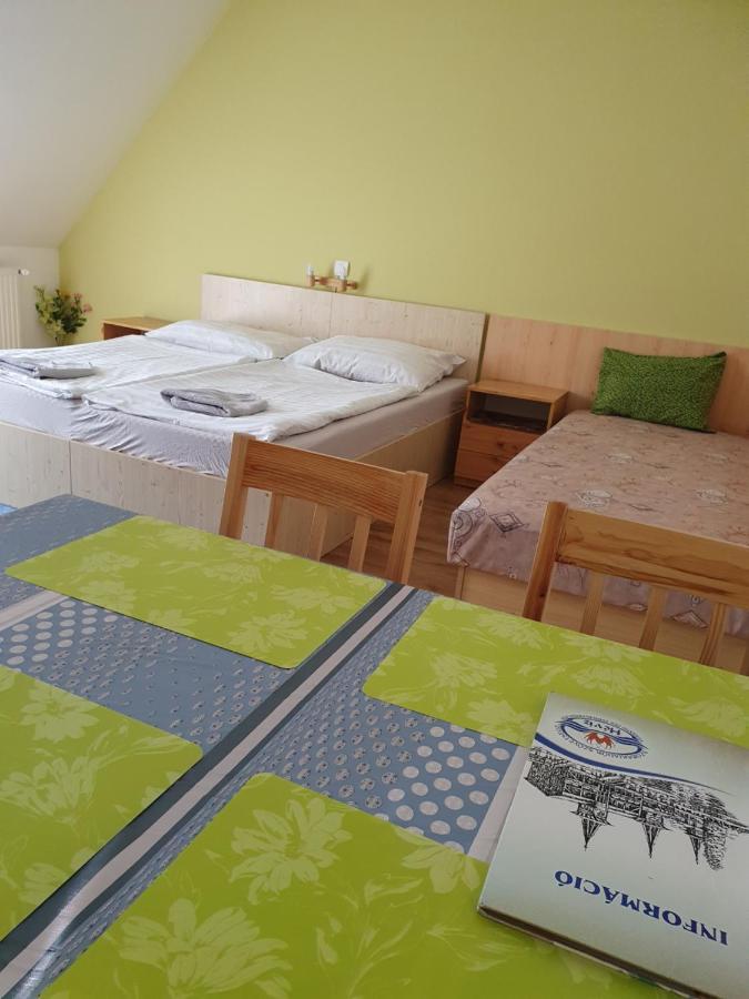 Laguna Apartmanhaz Heviz Exterior photo