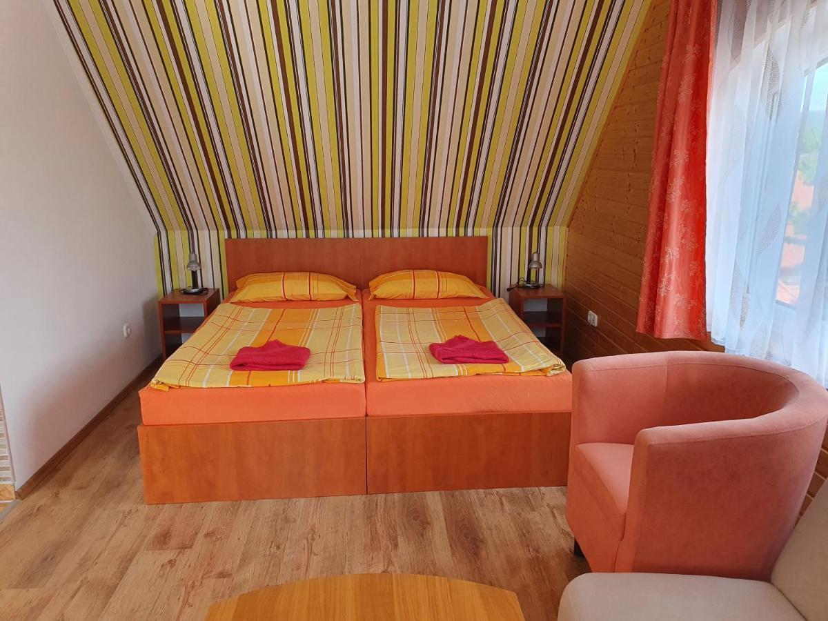 Laguna Apartmanhaz Heviz Exterior photo