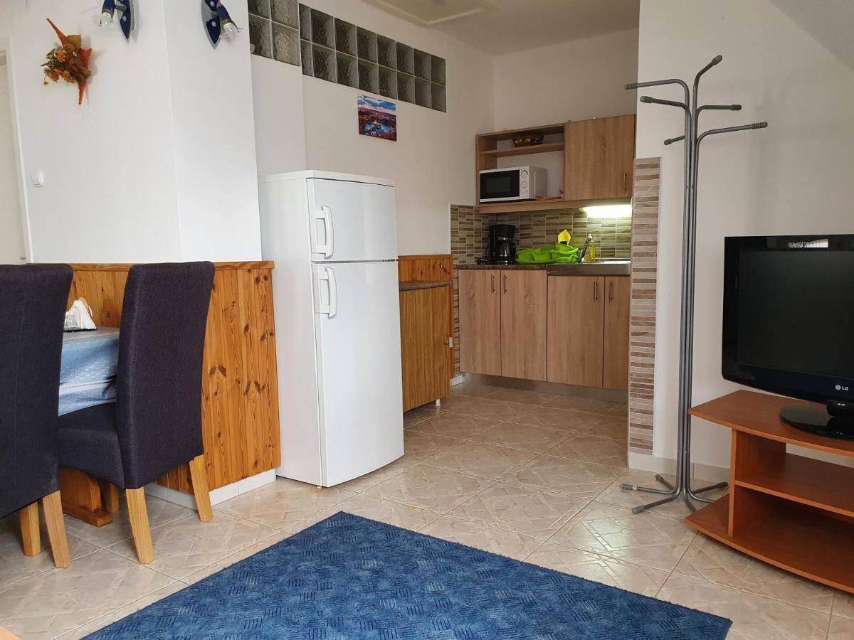 Laguna Apartmanhaz Heviz Exterior photo